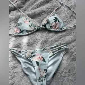 Agua Bendita bikini